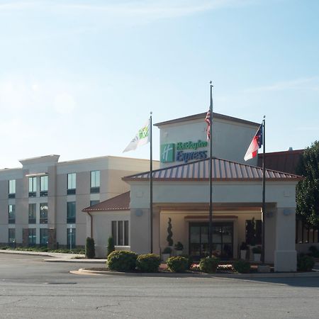Holiday Inn Express Hickory - Hickory Mart By Ihg Luaran gambar